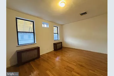 2305 S 9th Street, Philadelphia, PA 19148 - Photo 11