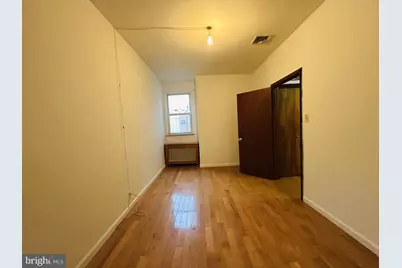 2305 S 9th Street, Philadelphia, PA 19148 - Photo 9