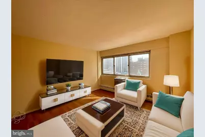 2101 Chestnut Street #1413, Philadelphia, PA 19103 - Photo 1