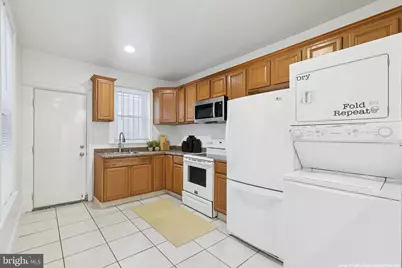 2219 N 10th Street, Philadelphia, PA 19133 - Photo 7