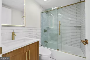 1138 S Clifton St, Philadelphia, PA 19147 - Photo 15