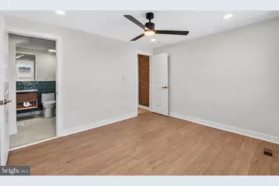 1138 S Clifton Street, Philadelphia, PA 19147 - Photo 11