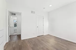 2443 Nicholas St, Philadelphia, PA 19121 - Photo 11