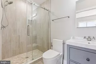 1436 Parrish St, Philadelphia, PA 19130 - Photo 15