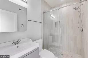 1434 Parrish St, Philadelphia, PA 19130 - Photo 15