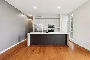 820 E Thompson St, Philadelphia, PA 19125 - Photo 3