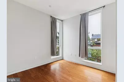 820 E Thompson Street #E, Philadelphia, PA 19125 - Photo 11