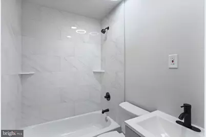 836 N 42nd Street #2, Philadelphia, PA 19104 - Photo 9