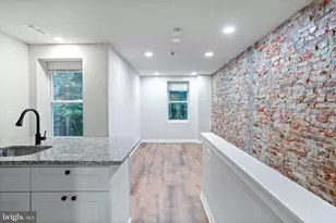 836 N 42nd St, Philadelphia, PA 19104 - Photo 3