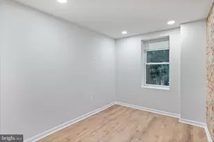 836 N 42nd St, Philadelphia, PA 19104 - Photo 13