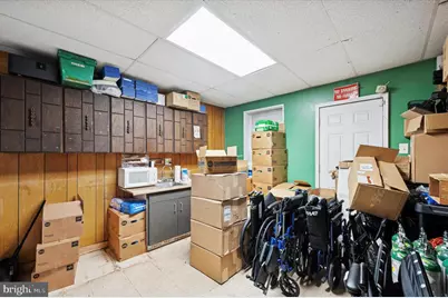 121 W Girard Avenue, Philadelphia, PA 19123 - Photo 9