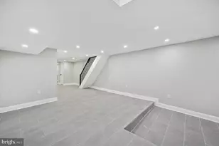 5722 Florence Ave, Philadelphia, PA 19143 - Photo 37