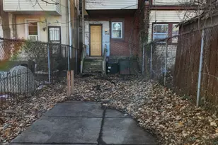 1933 W Pacific St, Philadelphia, PA 19140 - Photo 33