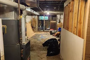 1933 W Pacific St, Philadelphia, PA 19140 - Photo 17