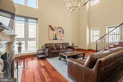 802 Locust Street #201, Philadelphia, PA 19107 - Photo 17
