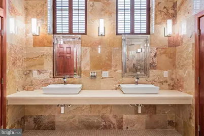 802 Locust Street #201, Philadelphia, PA 19107 - Photo 41