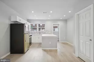 2530 S 74th St, Philadelphia, PA 19153 - Photo 7