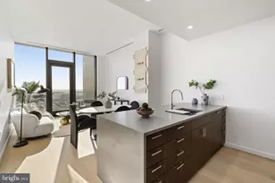 210 S 12th St, Philadelphia, PA 19107 - Photo 9