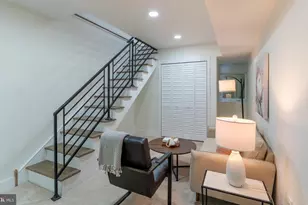 622 McClellan St, Philadelphia, PA 19148 - Photo 43