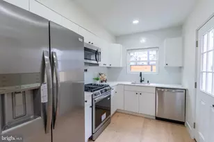 622 McClellan St, Philadelphia, PA 19148 - Photo 15