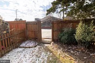 8220 Ardleigh St, Philadelphia, PA 19118 - Photo 25