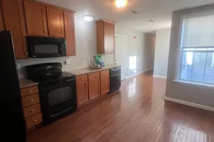 1407 N Bouvier St, Philadelphia, PA 19121 - Photo 3