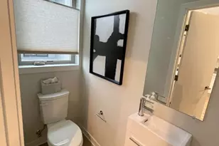 3129 Beachview Ln, Philadelphia, PA 19125 - Photo 17