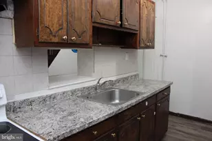 2051 Dennie St, Philadelphia, PA 19140 - Photo 7