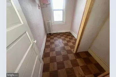 5737 N Woodstock Street, Philadelphia, PA 19138 - Photo 9