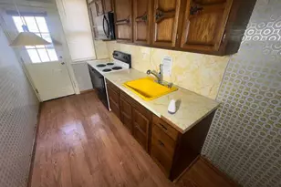 5737 N Woodstock St, Philadelphia, PA 19138 - Photo 5