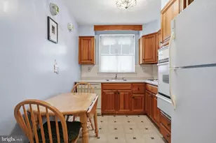 1027 Griffith St, Philadelphia, PA 19111 - Photo 11