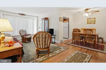 1027 Griffith Street, Philadelphia, PA 19111 - Photo 7