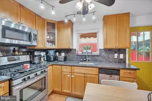 628 Greenwich St, Philadelphia, PA 19147 - Photo 9