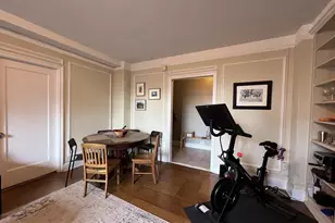 2031 Locust St, Philadelphia, PA 19103 - Photo 3