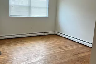 362 Ripka St, Philadelphia, PA 19128 - Photo 3