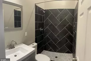 1302 N 22nd St, Philadelphia, PA 19121 - Photo 9