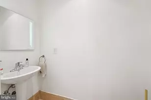 920 Clinton St, Philadelphia, PA 19107 - Photo 21