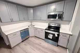 738 N 38th St, Philadelphia, PA 19104 - Photo 5