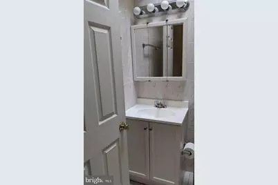 1201 S 13th Street #A, Philadelphia, PA 19147 - Photo 9