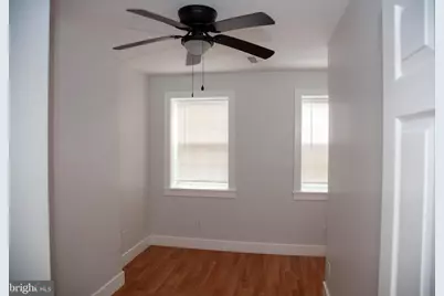 2548 N Lee Street, Philadelphia, PA 19125 - Photo 11