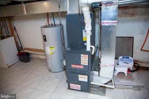 2548 N Lee St, Philadelphia, PA 19125 - Photo 31