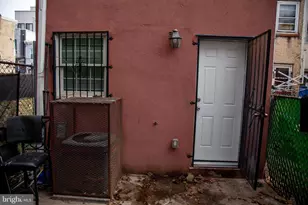 2548 N Lee St, Philadelphia, PA 19125 - Photo 35