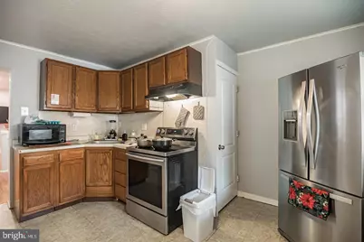 1925 E Allegheny Avenue, Philadelphia, PA 19134 - Photo 9