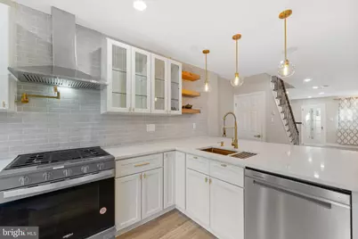 6027 Woodcrest Avenue, Philadelphia, PA 19131 - Photo 25