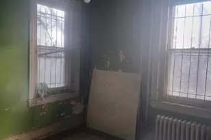 324 W Earlham Ter, Philadelphia, PA 19144 - Photo 13