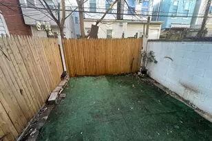 2422 S Reese St, Philadelphia, PA 19148 - Photo 5