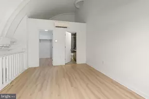 2321 Fitzwater St, Philadelphia, PA 19146 - Photo 15