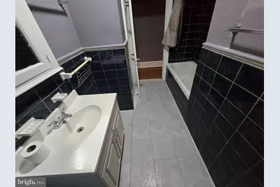 5044 N Sydenham Street, Philadelphia, PA 19141 - Photo 13