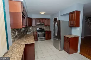 9957 Sandy Rd, Philadelphia, PA 19115 - Photo 9