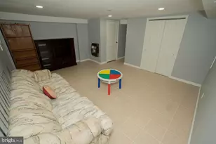 9957 Sandy Rd, Philadelphia, PA 19115 - Photo 25